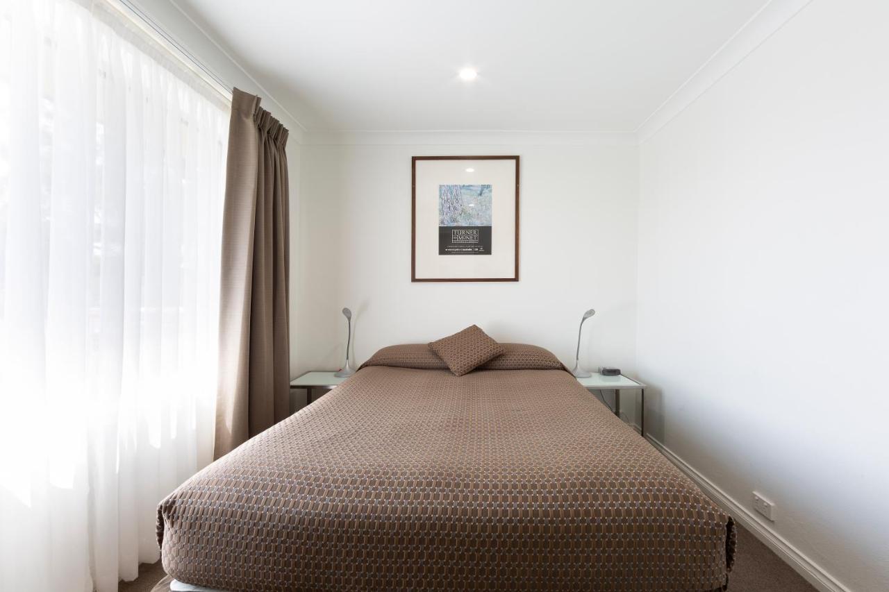 Forrest Hotel & Apartments Canberra Zewnętrze zdjęcie