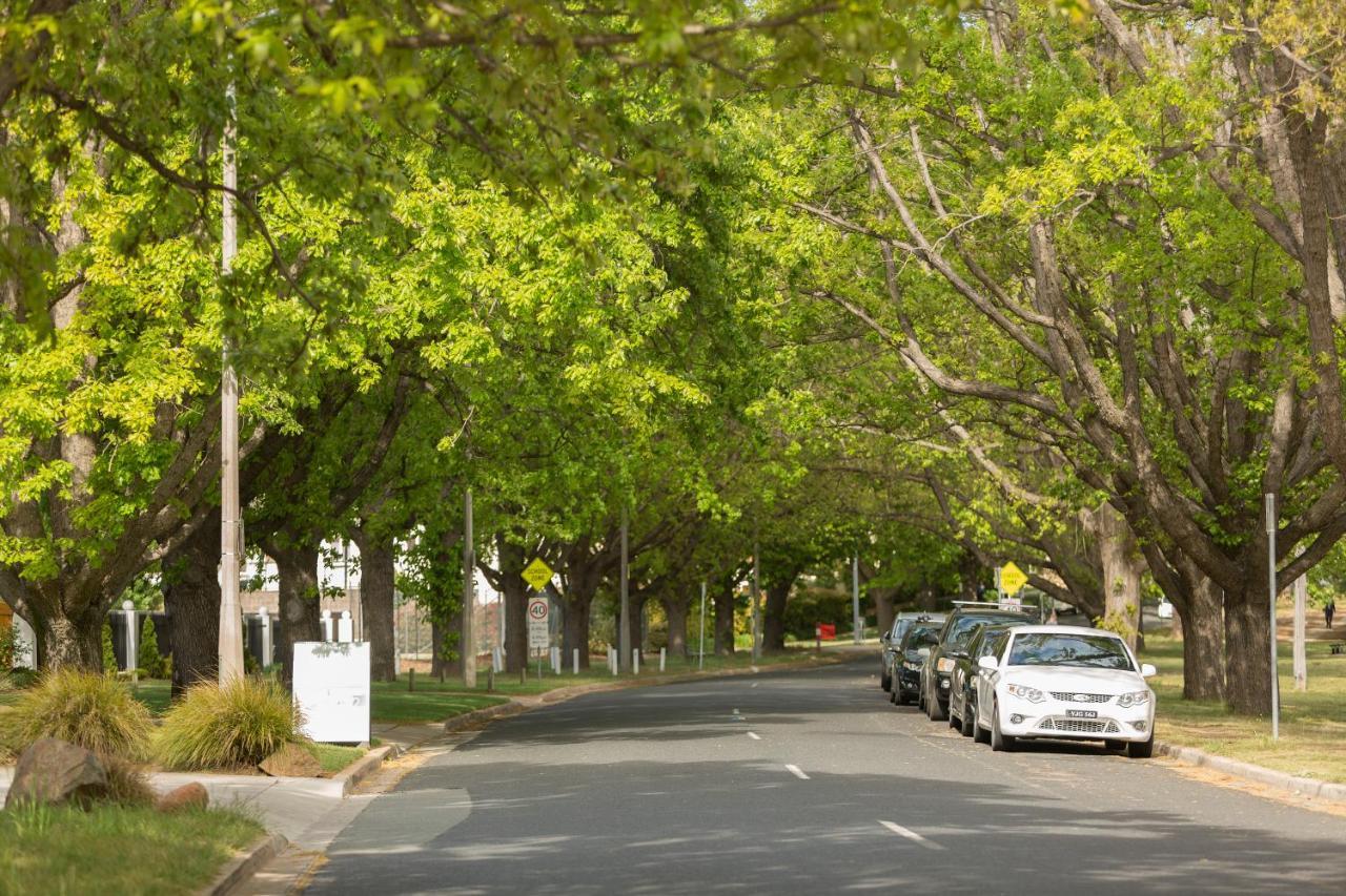 Forrest Hotel & Apartments Canberra Zewnętrze zdjęcie